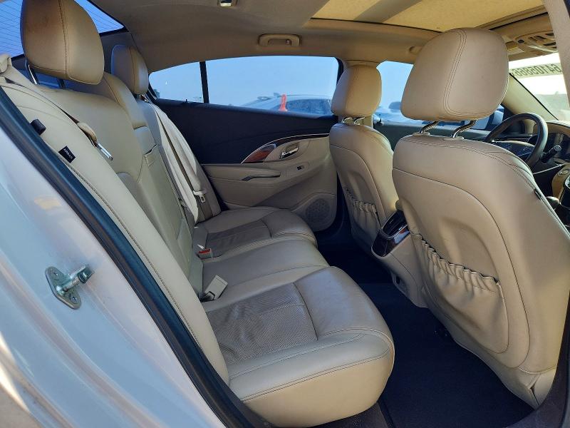 64105866 :رقم المزاد ، 1G4GE5G33FF232302 vin ، 2015 Buick Lacrosse مزاد بيع