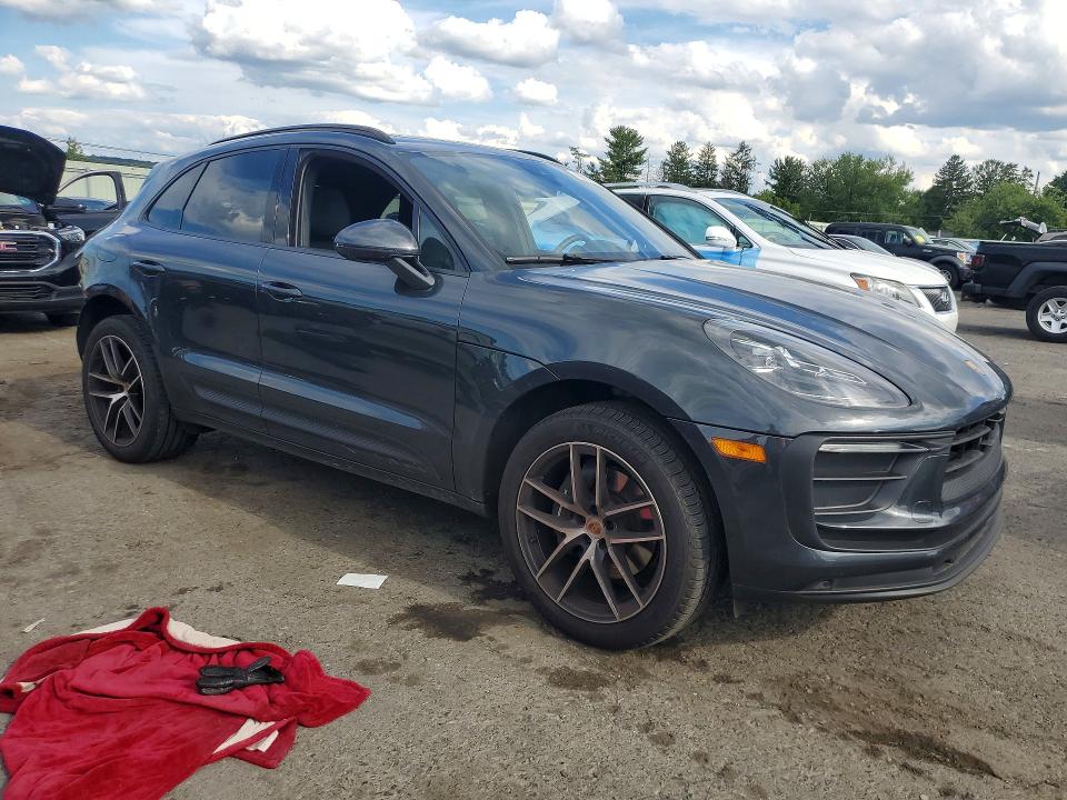 66142796 :رقم المزاد ، WP1AA2A57SLB03150 vin ، 2025 Porsche Macan مزاد بيع