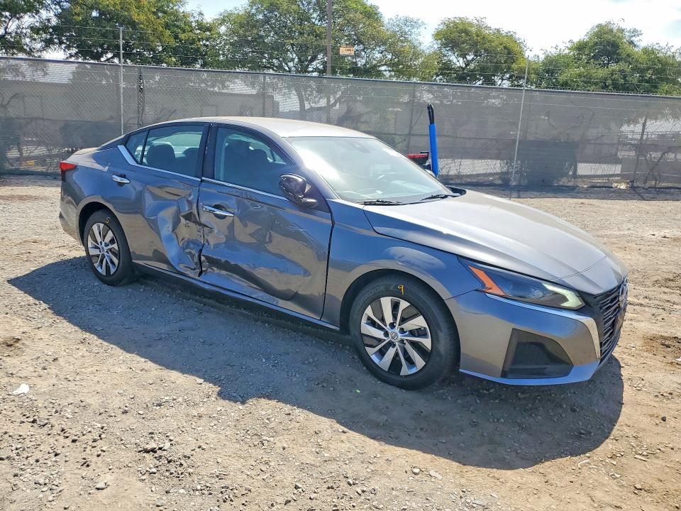 65734206 :رقم المزاد ، 1N4BL4BV7RN386308 vin ، 2024 Nissan Altima مزاد بيع