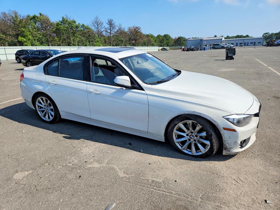 Aukcja sprzedaży 2015 Bmw 320, vin: WBA3C3G54FNT52997, numer aukcji: 64197776