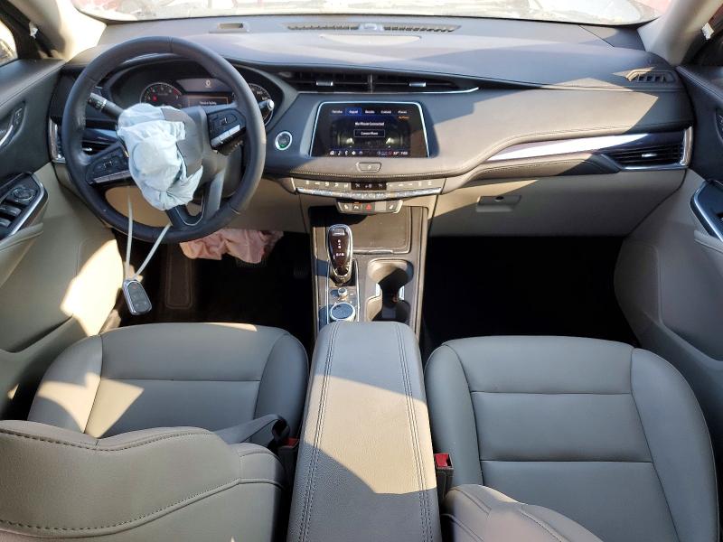 61570366 :رقم المزاد ، 1GYAZAR41PF108926 vin ، 2023 Cadillac Xt4 مزاد بيع