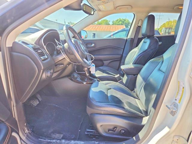 66419336 :رقم المزاد ، 3C4NJDCB0JT190572 vin ، 2018 Jeep Compass مزاد بيع