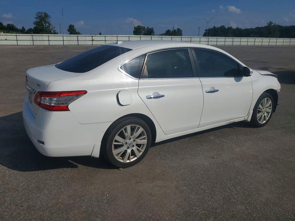 2015 Nissan Sentra მანქანა იყიდება აუქციონზე, vin: 3N1AB7AP6FY323666, აუქციონის ნომერი: 65826116