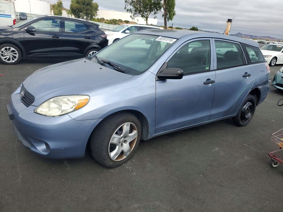 Auction sale of the 2005 Toyota Matrix, vin: 2T1KR32E35C413312, lot number: 65361016