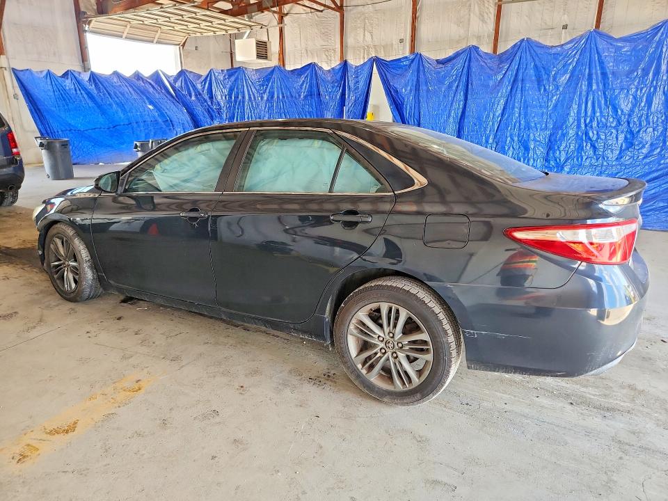63869456 :رقم المزاد ، 4T1BF1FK9FU480171 vin ، 2015 Toyota Camry مزاد بيع