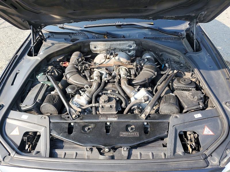 64485096 :رقم المزاد ، WBAFU9C52BC783542 vin ، 2011 Bmw 550 مزاد بيع