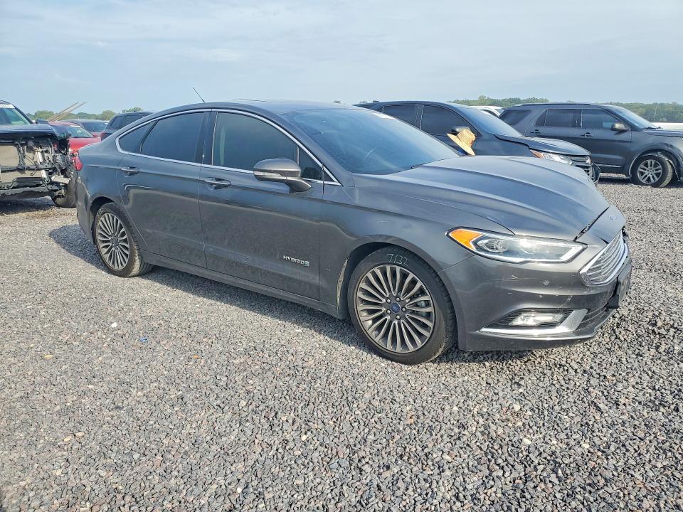 66167116 :رقم المزاد ، 3FA6P0RU4JR103263 vin ، 2018 Ford Fusion مزاد بيع