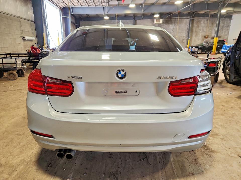 63854446 :رقم المزاد ، WBA3B5C54FF959481 vin ، 2015 Bmw 328 مزاد بيع