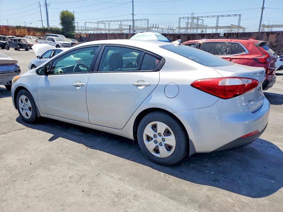 Продажа на аукционе авто 2015 Kia Forte, vin: KNAFK4A63F5364372, номер лота: 66309806