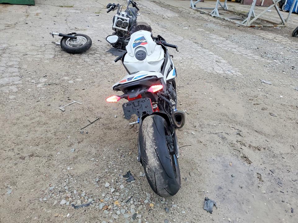 64287966 :رقم المزاد ، WB10E6305P6G64379 vin ، 2023 Bmw S 1000 مزاد بيع