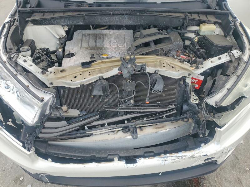 2015 Toyota Highlander მანქანა იყიდება აუქციონზე, vin: 5TDKKRFH6FS045096, აუქციონის ნომერი: 64226446