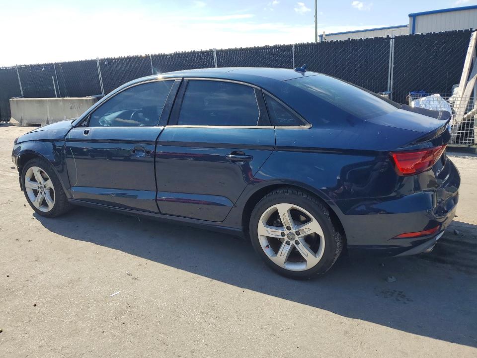 Продаж на аукціоні авто 2018 Audi A3, vin: WAUAUGFF5J1004793, номер лоту: 65842656
