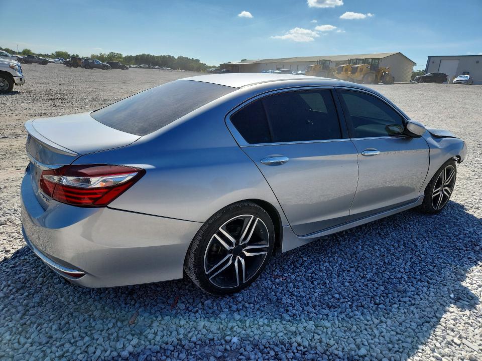 Продажа на аукционе авто 2017 Honda Accord, vin: 1HGCR2F57HA211012, номер лота: 65955316