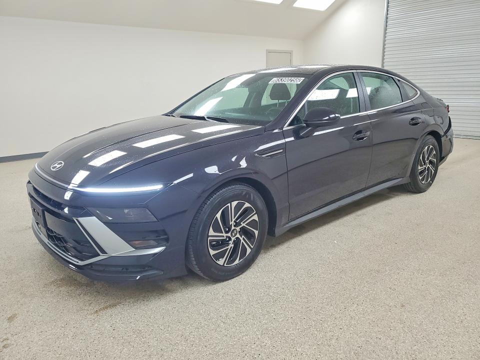 Auction sale of the 2026 Hyundai Sonata Hybrid, vin: KMHL24JJ9TA168235, lot number: 65390256