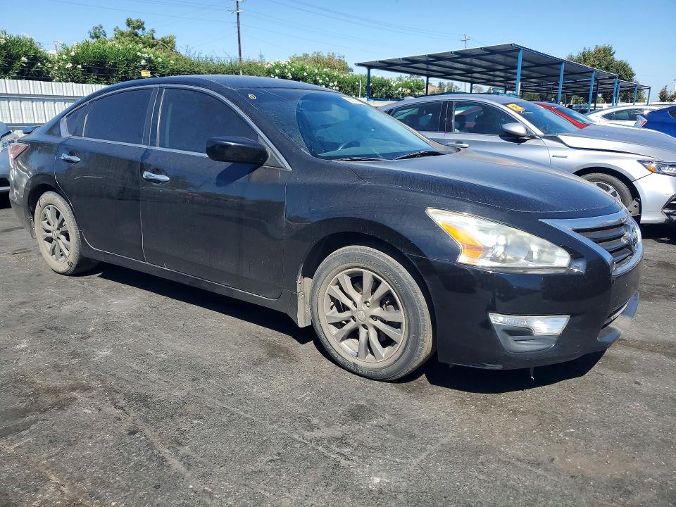 65604346 :رقم المزاد ، 1N4AL3APXFC464483 vin ، 2015 Nissan Altima مزاد بيع