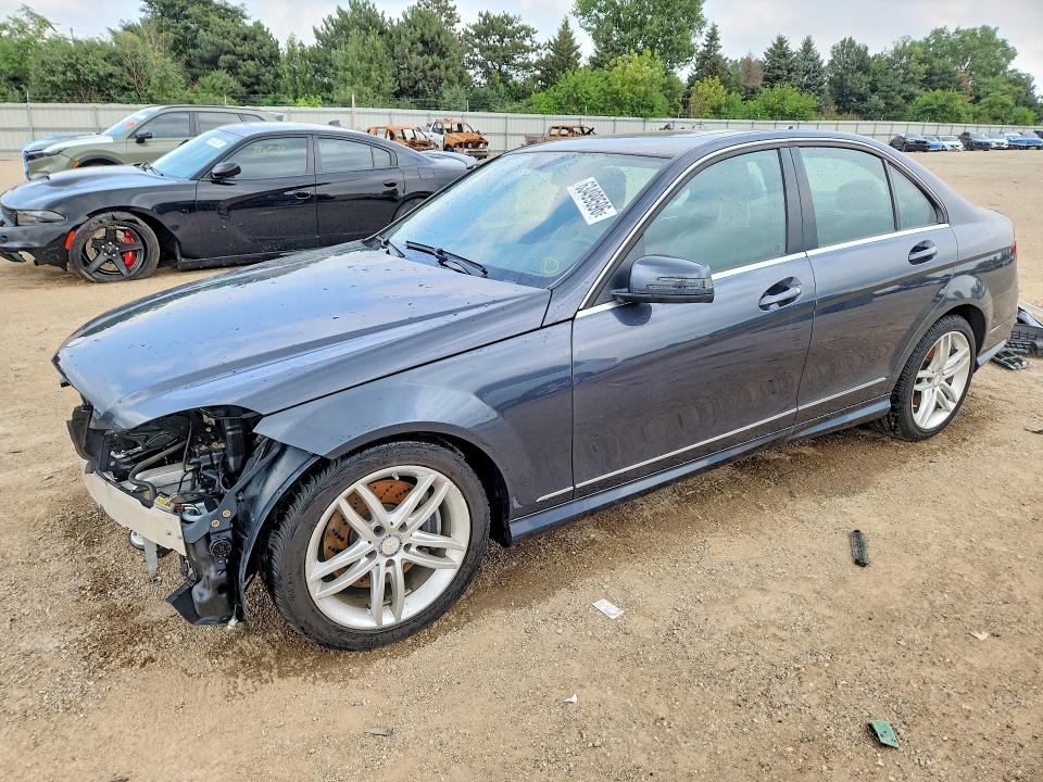 Продажа на аукционе авто 2013 Mercedes-benz C, vin: WDDGF8AB3DR259293, номер лота: 63499596