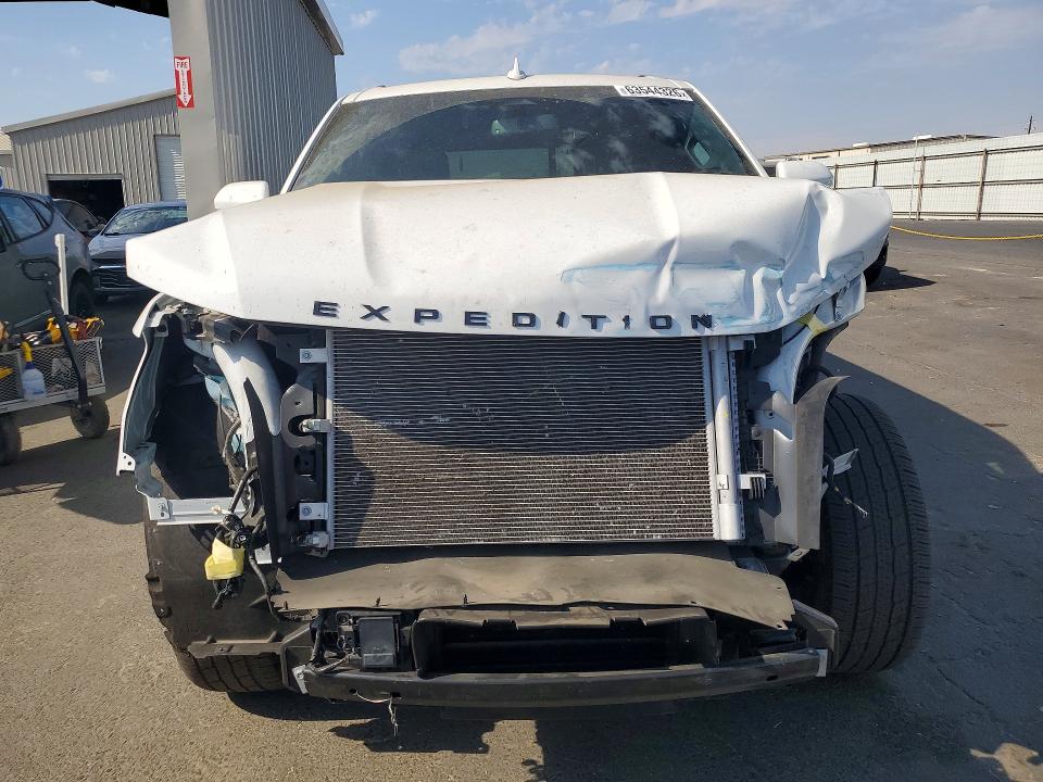 Продажа на аукционе авто 2024 Ford Expedition, vin: 1FMJK2A80REA73685, номер лота: 63544326