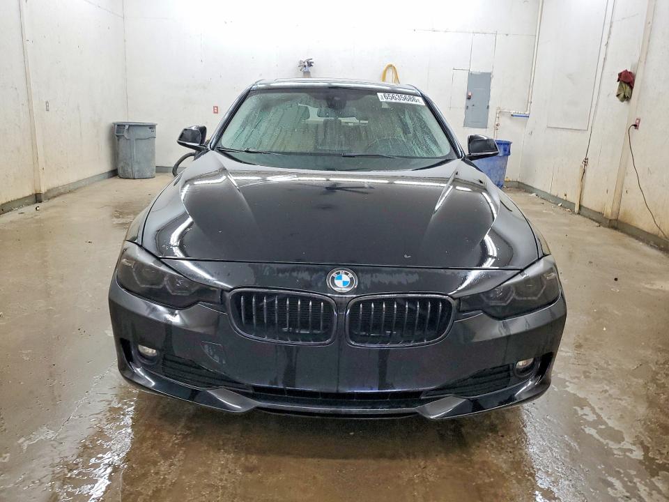 2014 Bmw 320 მანქანა იყიდება აუქციონზე, vin: WBA3B1G56ENS78343, აუქციონის ნომერი: 65635686