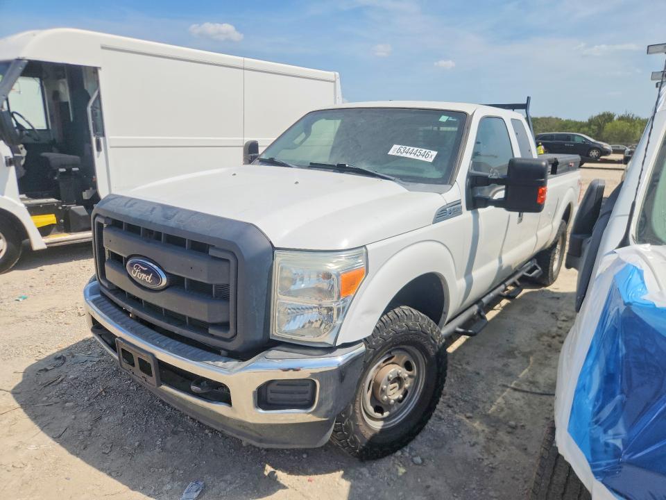 63444546 :رقم المزاد ، 1FT7X2B62FEA27011 vin ، 2015 Ford F250 مزاد بيع