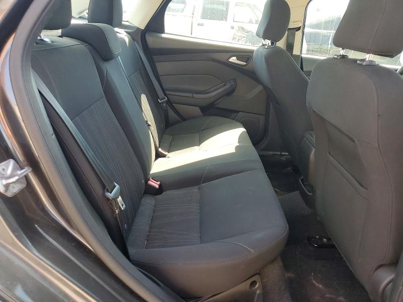 64235976 :رقم المزاد ، 1FADP3F2XGL321999 vin ، 2016 Ford Focus مزاد بيع