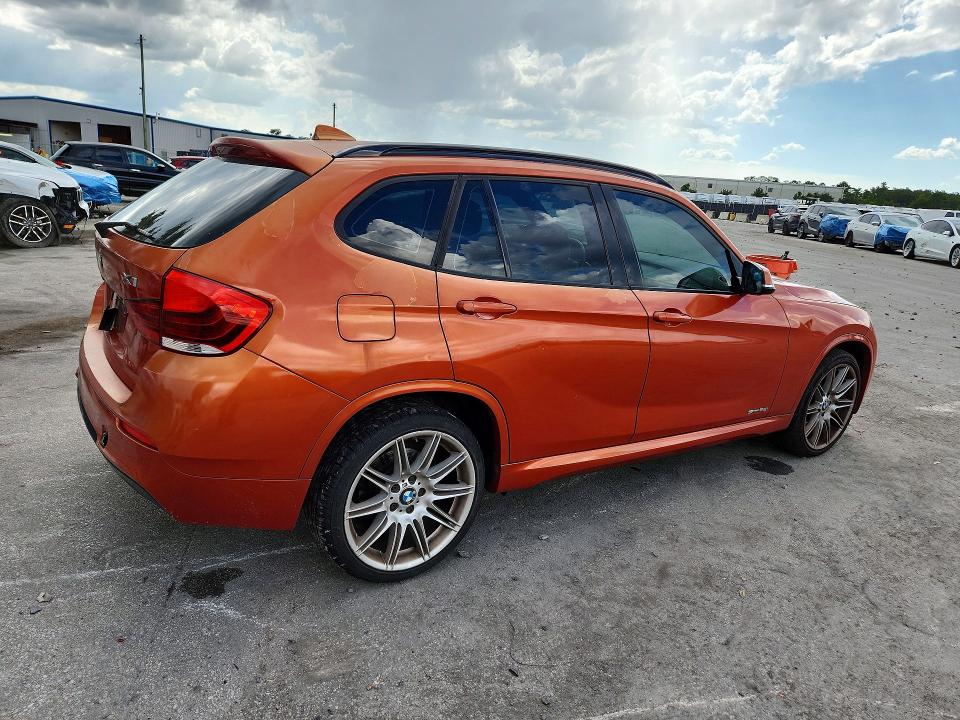 64759956 :رقم المزاد ، WBAVM1C50DVW41758 vin ، 2013 Bmw X1 مزاد بيع