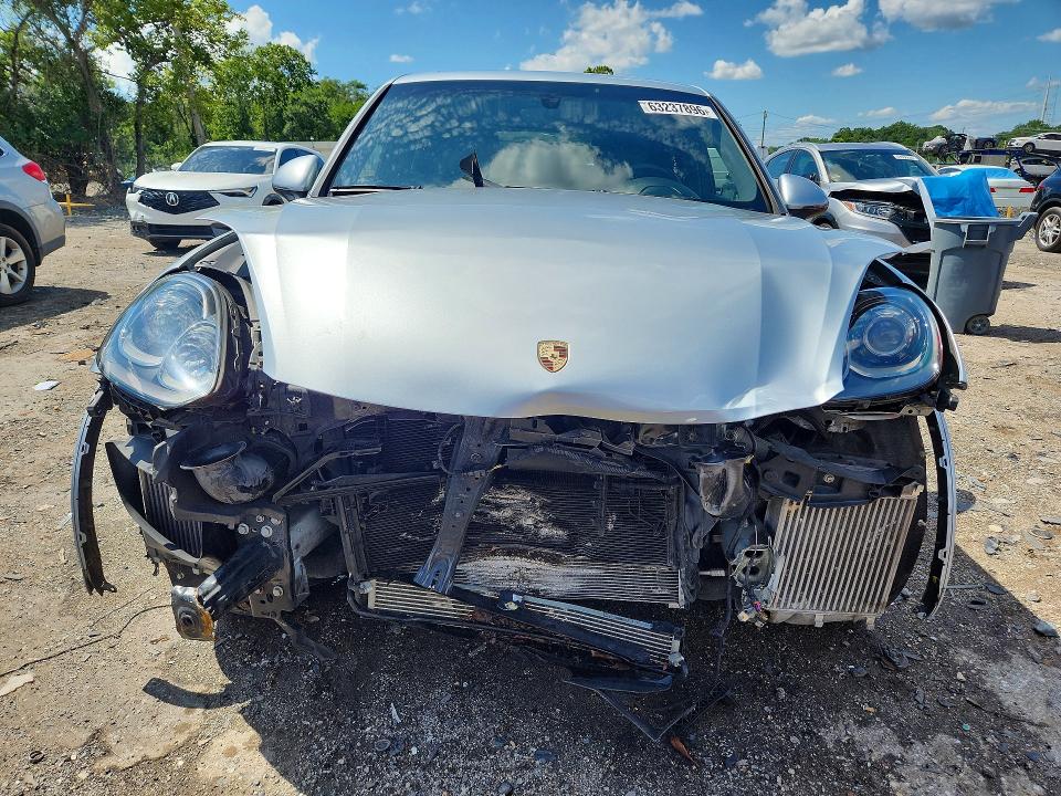 Продаж на аукціоні авто 2016 Porsche Cayenne, vin: WP1AD2A23GLA76792, номер лоту: 63237896