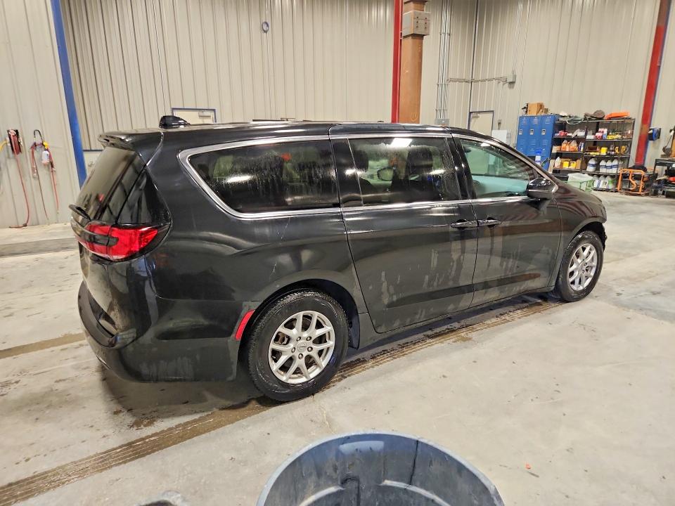 Продаж на аукціоні авто 2023 Chrysler Pacifica, vin: 2C4RC1BG5PR627310, номер лоту: 65411766