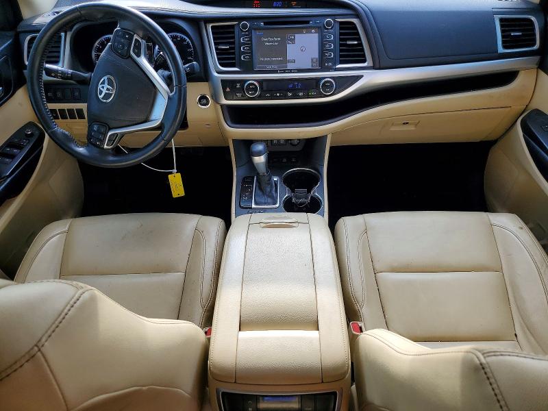 2017 Toyota Highlander მანქანა იყიდება აუქციონზე, vin: 5TDJZRFH0HS416912, აუქციონის ნომერი: 63999476