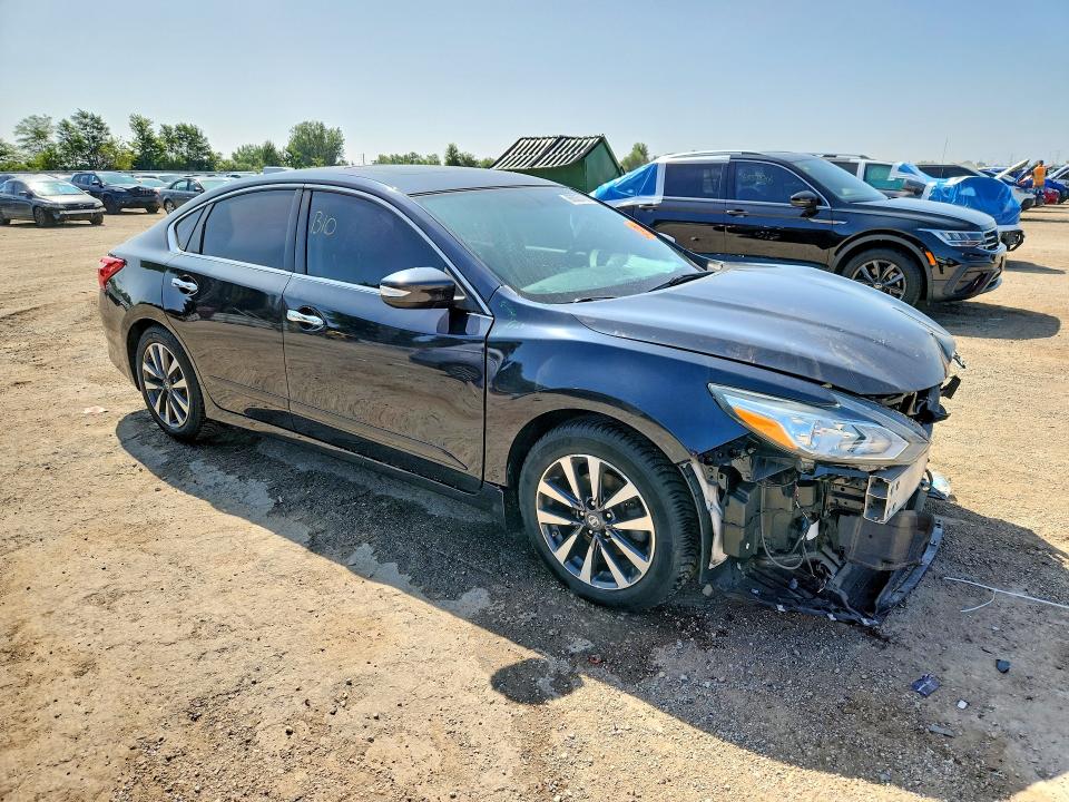 Продажа на аукционе авто 2017 Nissan Altima, vin: 1N4AL3APXHC258549, номер лота: 66033186