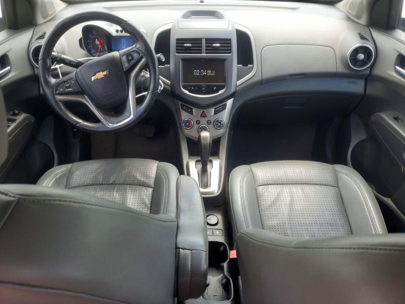 62864606 :رقم المزاد ، 1G1JE5SB6D4186345 vin ، 2013 Chevrolet Sonic مزاد بيع