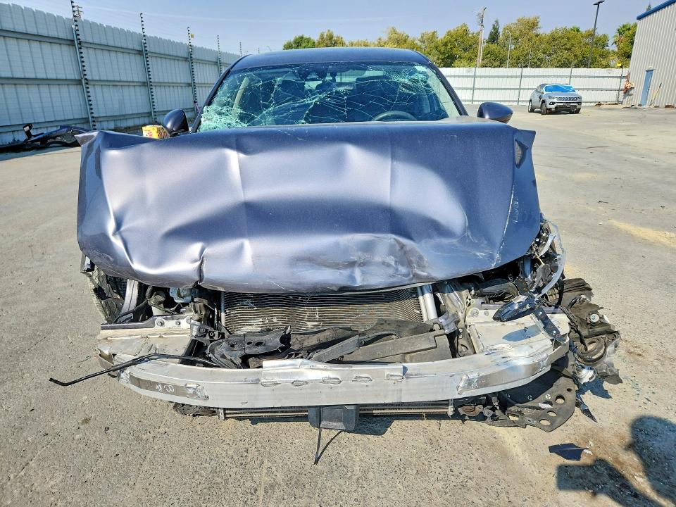 67224096 :رقم المزاد ، 1HGCV1F41KA155279 vin ، 2019 Honda Accord مزاد بيع