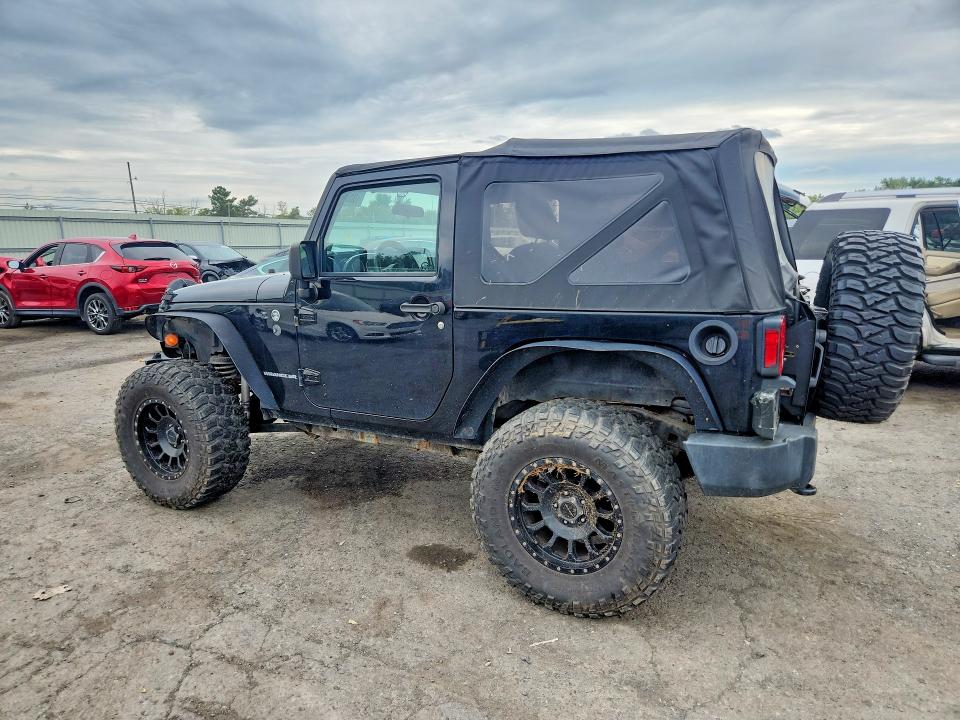 66048036 :رقم المزاد ، 1C4AJWAGXFL698012 vin ، 2015 Jeep Wrangler مزاد بيع