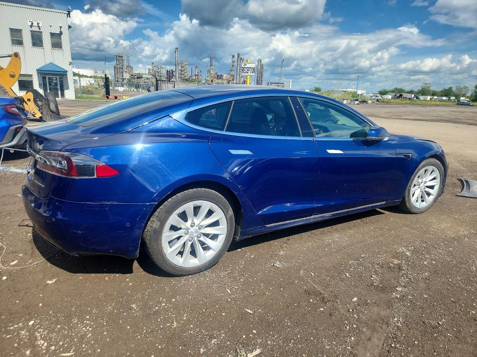 Продажа на аукционе авто 2019 Tesla Model S, vin: 5YJSA1E28KF312612, номер лота: 66640936