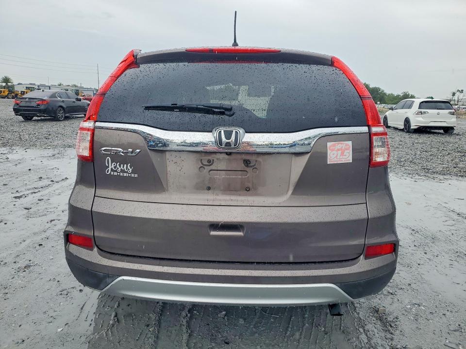 63810946 :رقم المزاد ، 2HKRM3H54FH503247 vin ، 2015 Honda Cr-v مزاد بيع