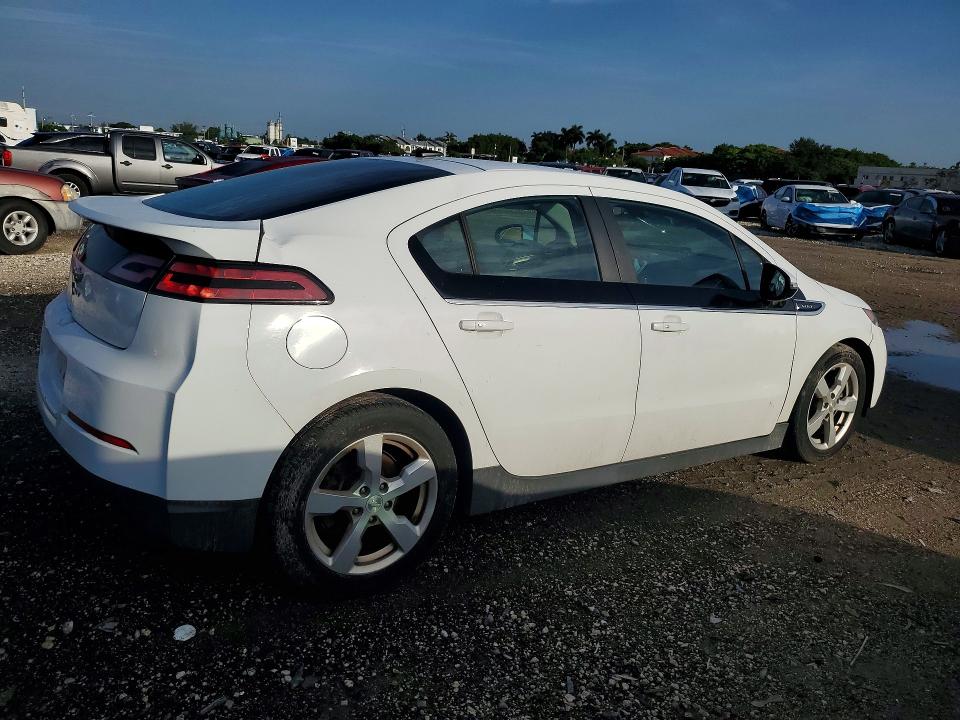 63954616 :رقم المزاد ، 1G1RA6E4XDU149347 vin ، 2013 Chevrolet Volt مزاد بيع