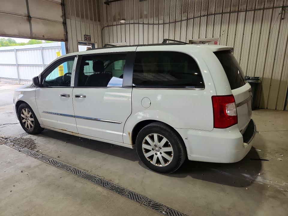 65017806 :رقم المزاد ، 2C4RC1BG1ER444290 vin ، 2014 Chrysler Town & Country مزاد بيع