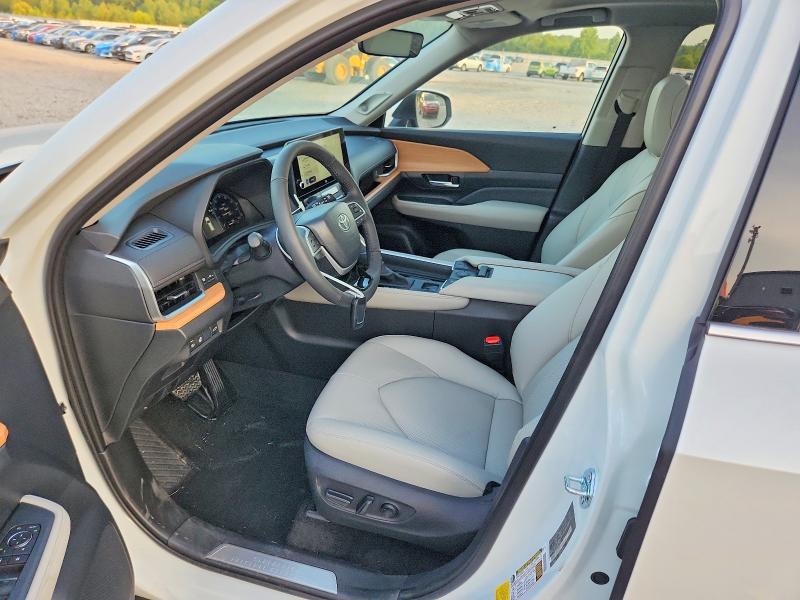 65460956 :رقم المزاد ، 5TDAAAA5XTS050777 vin ، 2026 Toyota Grand Highlander مزاد بيع