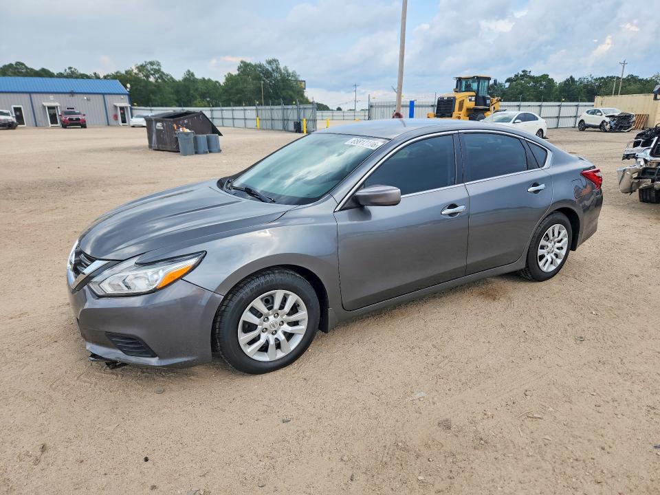 Aukcja sprzedaży 2017 Nissan Altima, vin: 1N4AL3AP7HC233673, numer aukcji: 65812196