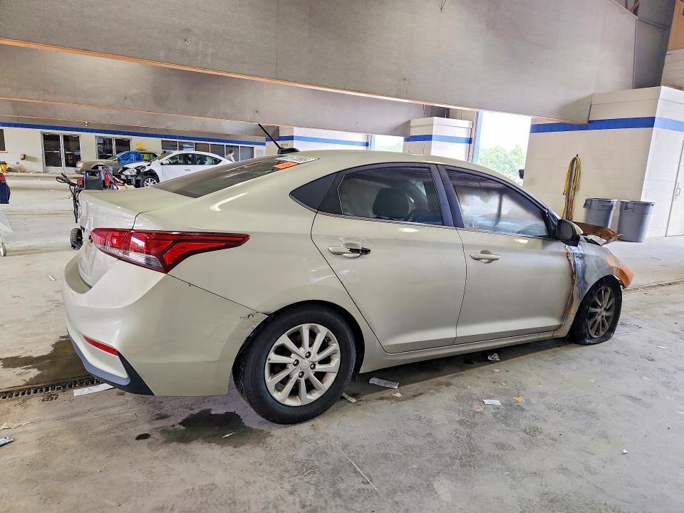 65573896 :رقم المزاد ، 3KPC24A32KE066504 vin ، 2019 Hyundai Accent مزاد بيع