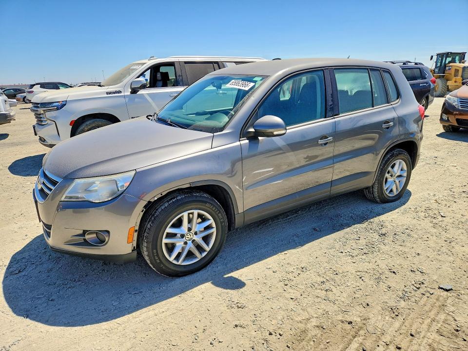 65863966 :رقم المزاد ، WVGAV7AX5BW527506 vin ، 2011 Volkswagen Tiguan مزاد بيع