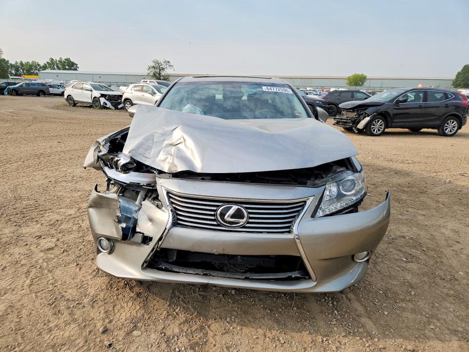 64772596 :رقم المزاد ، JTHBK1GGXF2202335 vin ، 2015 Lexus Es مزاد بيع