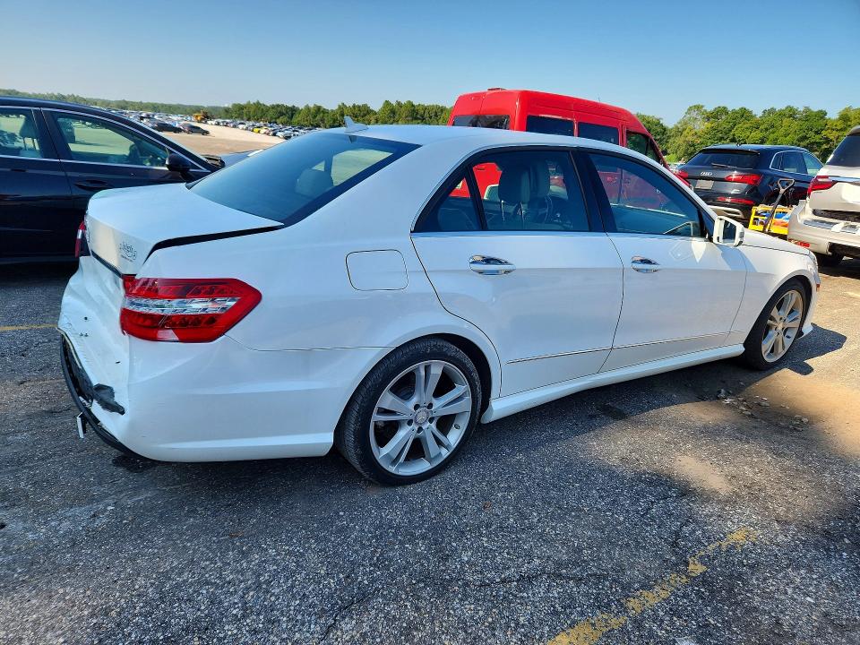 Продажа на аукционе авто 2013 Mercedes-benz E, vin: WDDHF5KB1DA772641, номер лота: 62098166
