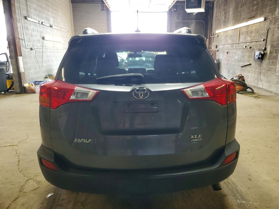 Продаж на аукціоні авто 2015 Toyota Rav4, vin: 2T3RFREV0FW375552, номер лоту: 65161836