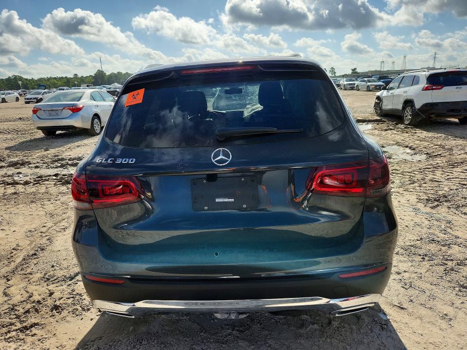 64732616 :رقم المزاد ، W1N0G8DBXMV263877 vin ، 2021 Mercedes-benz Glc مزاد بيع