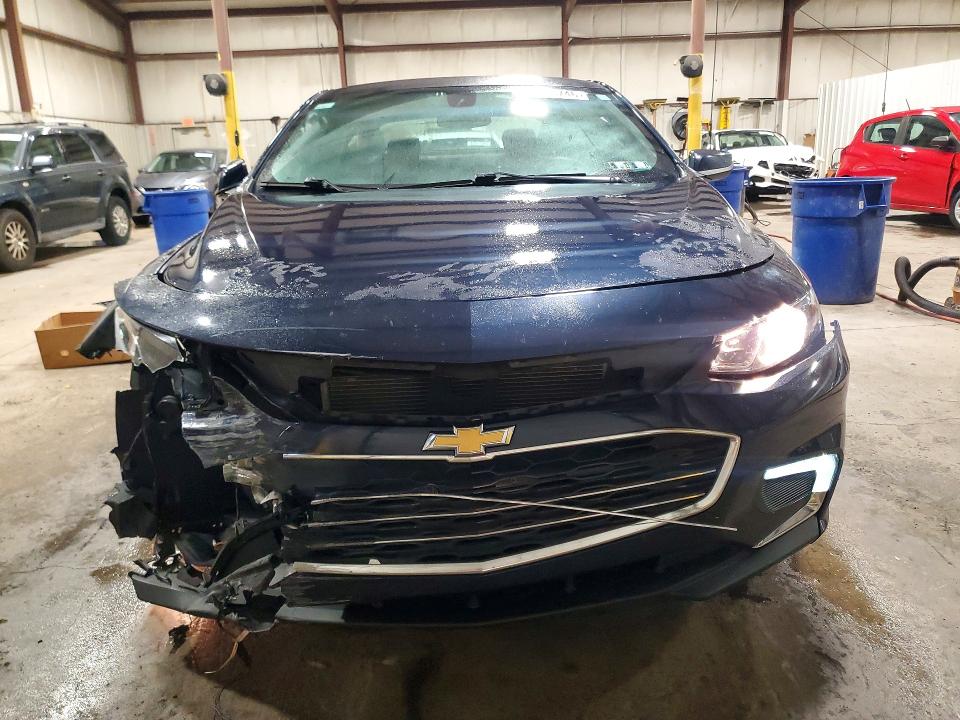 63296746 :رقم المزاد ، 1G1ZD5ST6JF103527 vin ، 2018 Chevrolet Malibu مزاد بيع