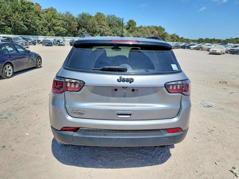 2021 Jeep Compass მანქანა იყიდება აუქციონზე, vin: 3C4NJCBB4MT526496, აუქციონის ნომერი: 65322456