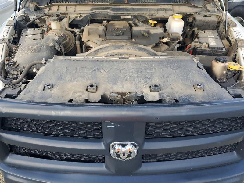 62294126 :رقم المزاد ، 3C7WRNFL1JG352096 vin ، 2018 Ram 5500 مزاد بيع
