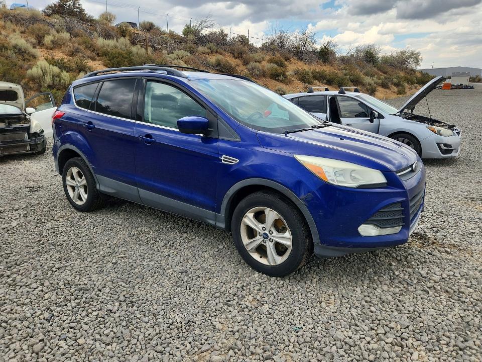 64679876 :رقم المزاد ، 1FMCU9GXXDUA91989 vin ، 2013 Ford Escape مزاد بيع