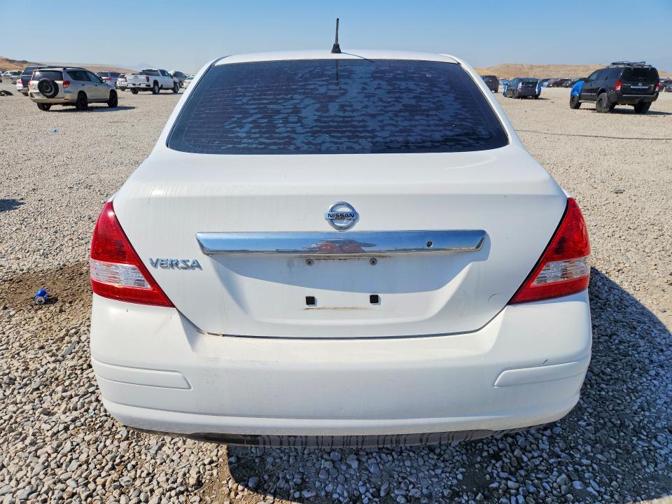 63543516 :رقم المزاد ، 3N1BC1AP8BL460517 vin ، 2011 Nissan Versa مزاد بيع