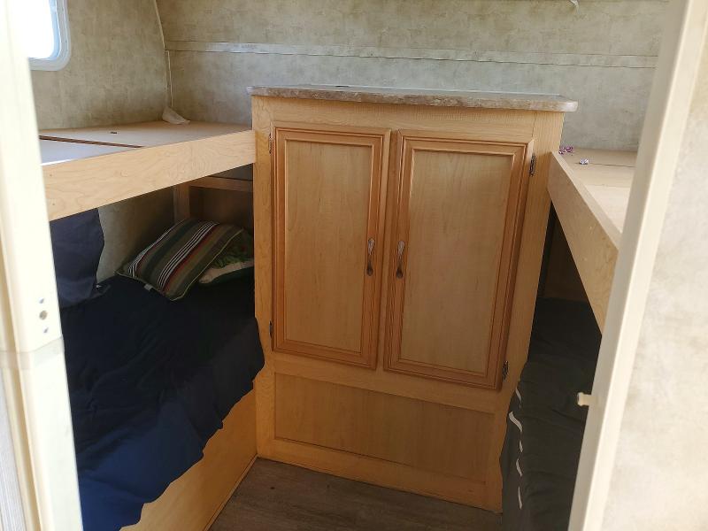 Продажа на аукционе авто 2011 Dutchmen Aerolite, vin: 47CTA2M247K121337, номер лота: 64719376